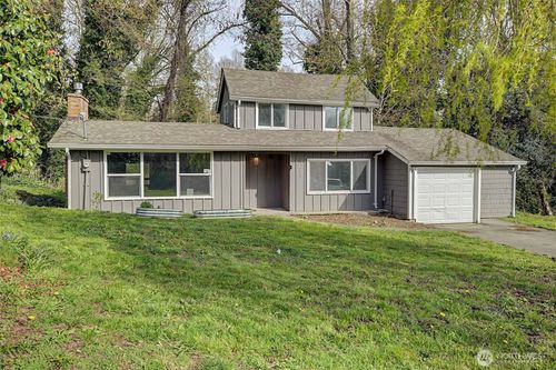 1251 S 230th St, Des Moines, WA, 98198-6450 | Card Image