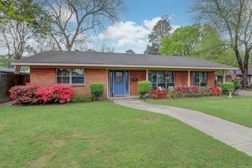 101 Wildwood Dr, Texarkana, TX, 75501-2742 | Card Image