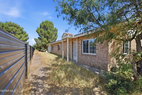 185 Elfego Road, Anthony, NM, 88021 | Card Image