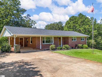 131 Stoney Brook Road, House other with 3 bedrooms, 2 bathrooms and 1 parking in Pacolet SC | Image 2