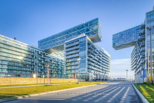 302-39 Queens Quay E, Toronto, ON, M5E0A5 | Card Image