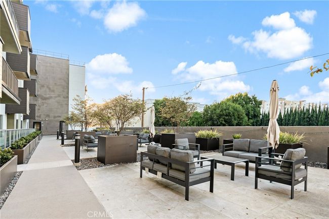 UNIT-520 - 419 N Chandler Ave, Condo with 3 bedrooms, 3 bathrooms and 3 parking in Monterey Park CA | Image 15