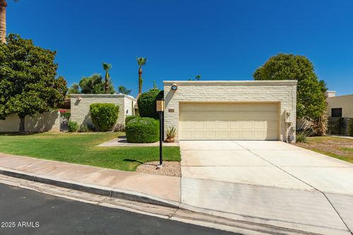 7316 E Tuckey Ln, Scottsdale, AZ, 85250-4530 | Card Image