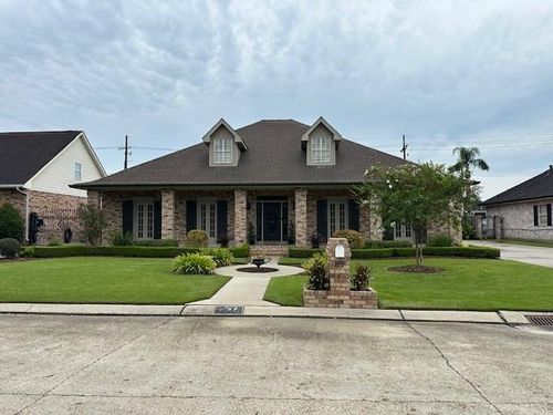 37 Oakley Dr, Marrero, LA, 70072-5084 | Card Image