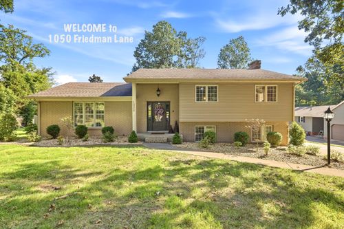 1050 Friedman Ln, Paducah, KY, 42001-5370 | Card Image