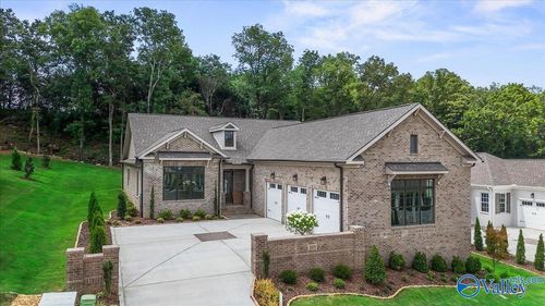369 St Louis St, Madison, AL, 35758-8027 | Card Image