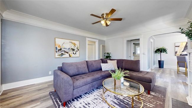 241 N Verdugo, Home with 32 bedrooms, 32 bathrooms and 3 parking in Glendale CA | Image 35