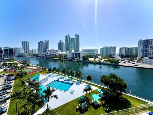 apt-817-200 Leslie Dr, Hallandale Beach, FL, 33009-7317 | Card Image
