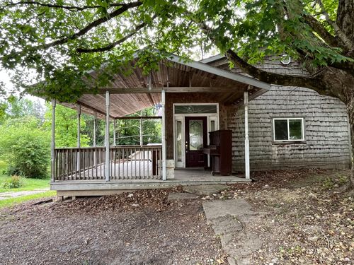 411 W Indiana Avenue, Eaton, IN, 47338 | Card Image