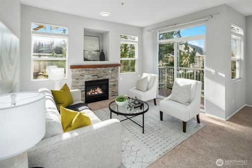 22751 Se 12th Ln, Sammamish, WA, 98075-9307 | Card Image