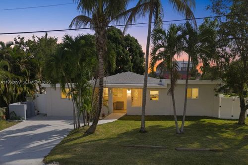 2001 N 22nd Ave, Hollywood, FL, 33020-2316 | Card Image