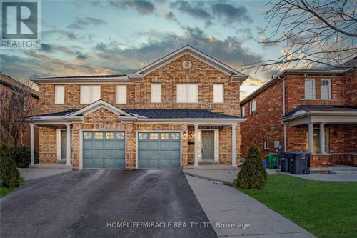 40 Trumpet Valley Blvd, Brampton, ON, L7A3N8 | Card Image