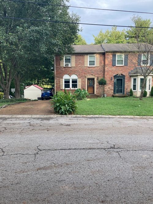 209 Woodmaker Ct, Nashville, TN, 37214-4350 | Card Image