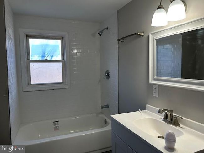13 Vale Dr, House other with 4 bedrooms, 1 bathrooms and null parking in BOYERTOWN PA | Image 14