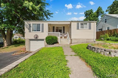 240 Herbert St, Alton, IL, 62002-1982 | Card Image