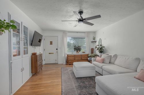 508 Reece Ave, Nyssa, OR, 97913-3613 | Card Image