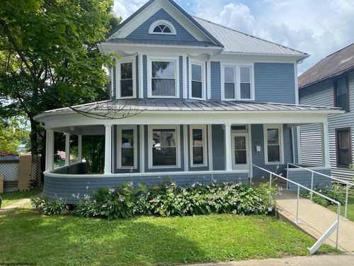 605 North Ave, Elkins, WV, 26241-3622 | Card Image