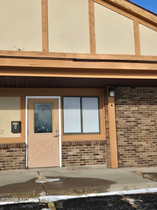 5210 Renwyck Dr, Toledo, OH, 43615-5968 | Card Image