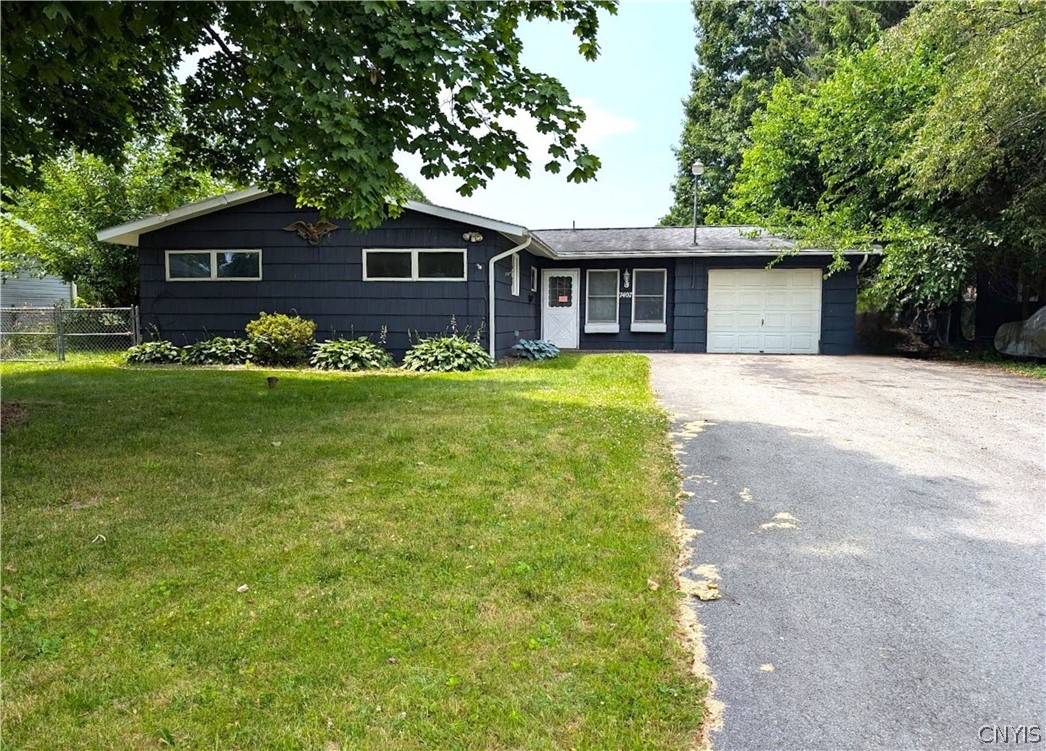 Palmcrest Rd, Syracuse, NY 13212