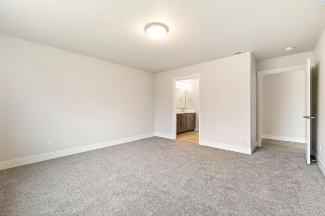10402 Kokanee Dr, House other with 3 bedrooms, 2 bathrooms and 3 parking in Pasco WA | Image 19