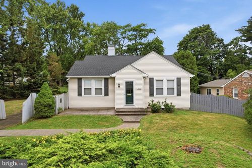 2018 Roy Ave, ABINGTON, PA, 19001-1813 | Card Image