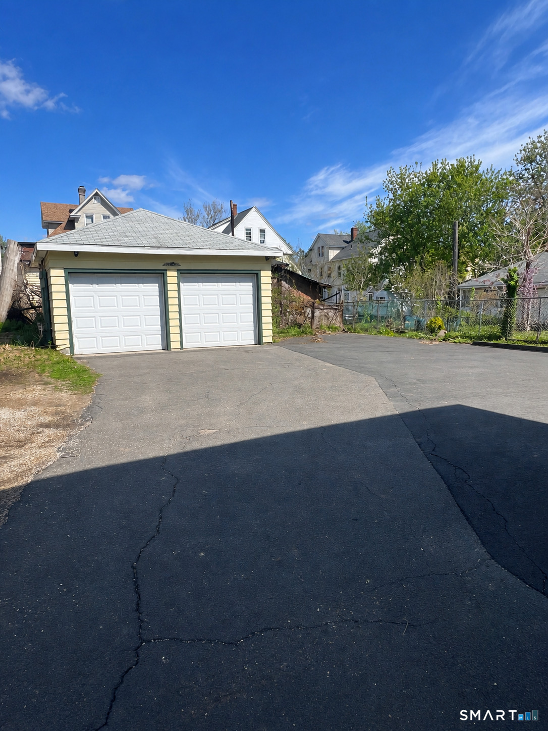 Residential Lease in Hartford
