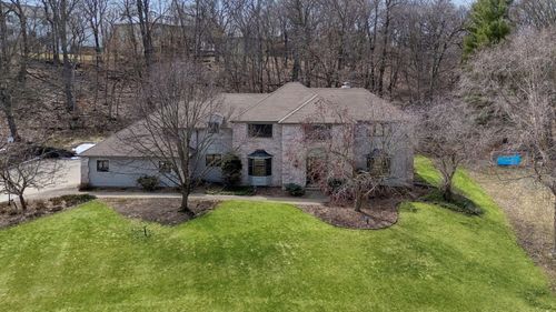 1337 Woodland Dr Sw, Rochester, MN, 55902-4226 | Card Image