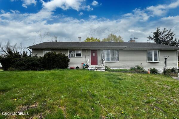 Lawn Dr, Neptune, NJ 07753
