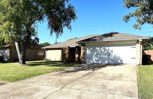 3710 Embarcadero Dr, Houston, TX, 77082-2905 | Card Image
