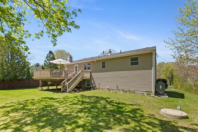 2 Kingswood Rd, House other with 3 bedrooms, 3 bathrooms and null parking in Danbury CT | Image 4