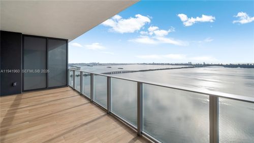 unit-4203-700 Ne 24th St, Miami, FL, 33137-5512 | Card Image