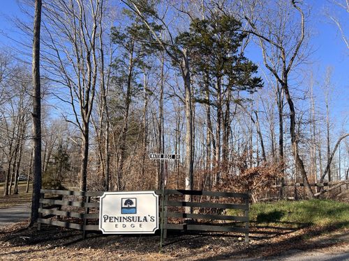 1 Water Ridge Dr, Sparta, TN, 38583 | Card Image