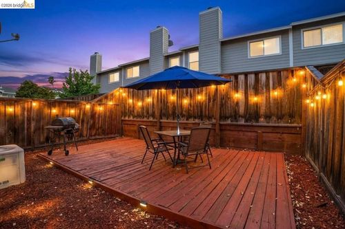 113 Harris Cir, Bay Point, CA, 94565-3575 | Card Image