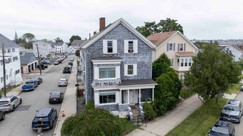 593 Plymouth Ave, Fall River, MA, 02721-7811 | Card Image