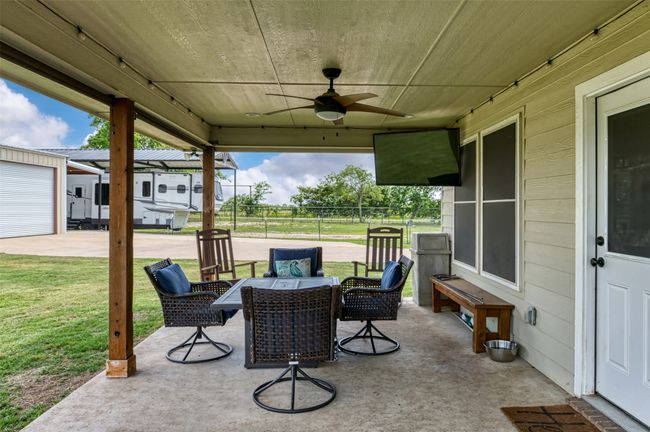 220 Hidden Meadow Trl, House other with 3 bedrooms, 2 bathrooms and null parking in Leonard TX | Image 22
