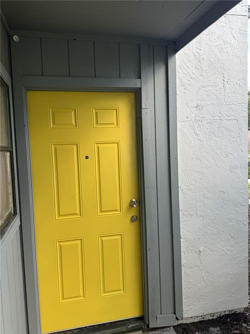 2i-2430 Lemon Tree Lane, ORLANDO, FL, 32839 | Card Image
