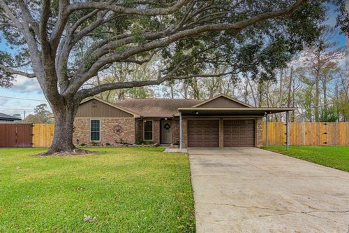 306 Hackberry Drive, Highlands, TX, 77562 | Card Image