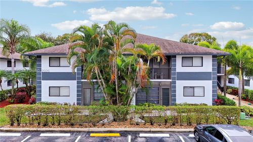 61-15364 Lakes Of Delray Blvd, Delray Beach, FL, 33484-4387 | Card Image