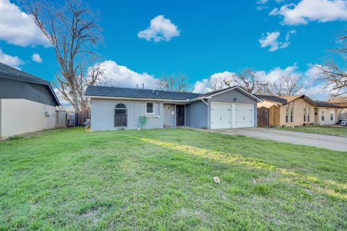 4916 Eastover Ave, Fort Worth, TX, 76119-5126 | Card Image