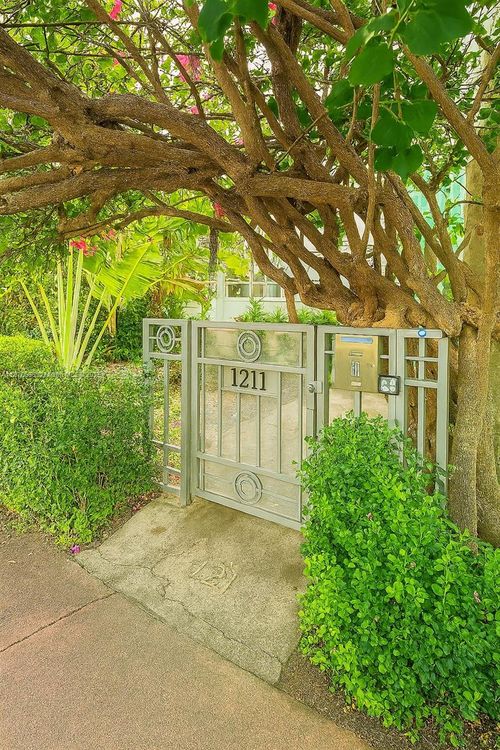 apt-b1-1211 Pennsylvania Ave, Miami Beach, FL, 33139-4405 | Card Image