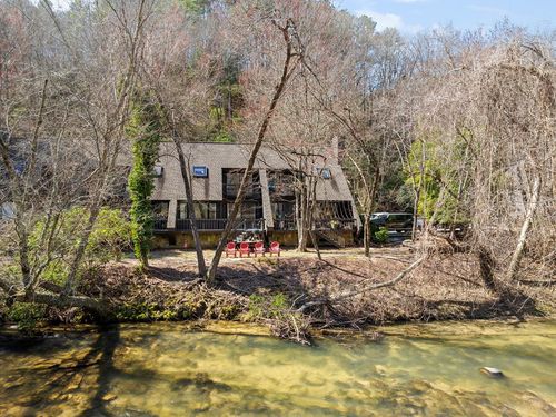 645 Riverside Dr, East Ellijay, GA, 30540-8161 | Card Image
