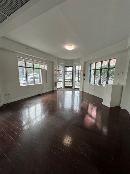 148 Dorchester Ave, Boston, MA, 02127-1053 | Card Image