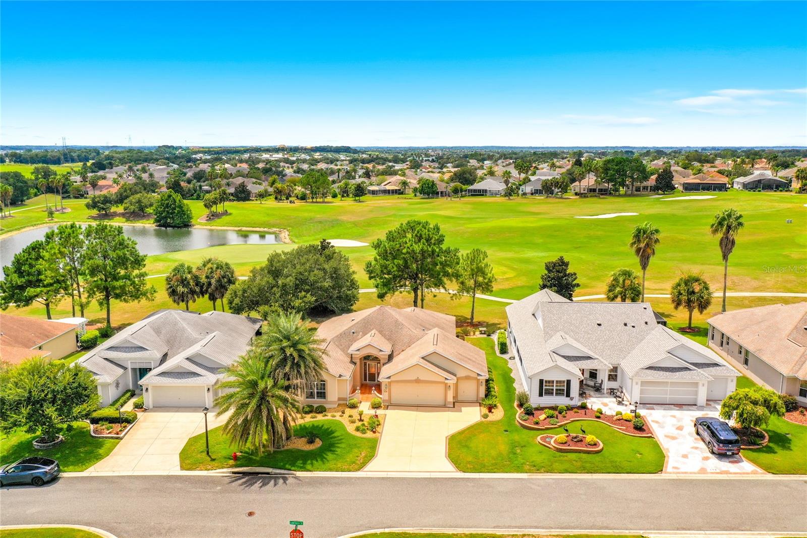 Residential in THE VILLAGES 4