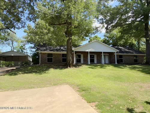 910 Newitt Vick Dr, Vicksburg, MS, 39183-8757 | Card Image
