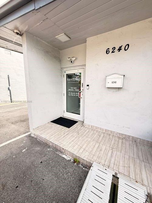 6240 Miramar Pw, Miramar, FL, 33023 | Card Image