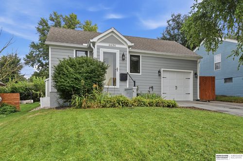 6636 Pinkney Street, Omaha, NE, 68104 | Card Image