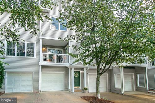 12799 Fair Briar Ln, FAIRFAX, VA, 22033-3849 | Card Image