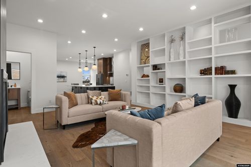 336 S David St, Casper, WY, 82601-2422 | Card Image