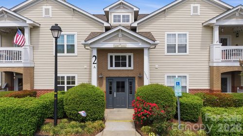 16917 Doe Valley Ct, Cornelius, NC, 28031-5666 | Card Image