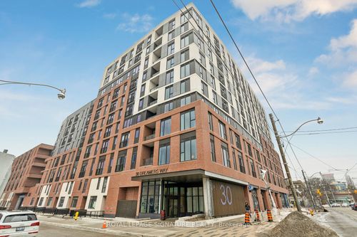 727-30 Dreamers Way, Toronto, ON, M5A0Y7 | Card Image